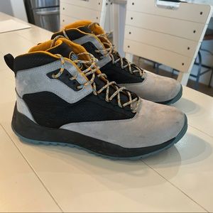 Timblerland Low Hike Solar Wave Shoes 10.5 US